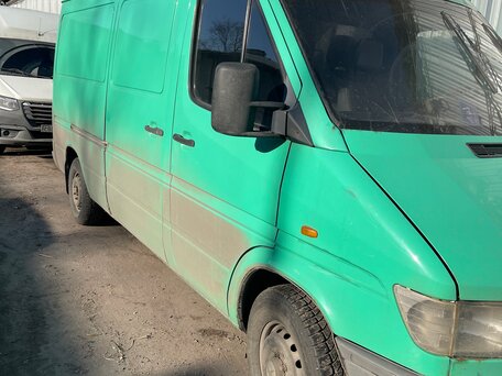 1999 Mercedes-Benz Sprinter, зелёный, 500000 рублей, вид 3