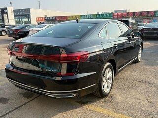 2023 Volkswagen Passat B8 Рестайлинг, чёрный, 1900000 рублей, вид 5