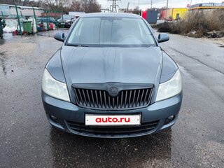 2011 Skoda Octavia II (A5) Рестайлинг, серый, 650000 рублей, вид 1