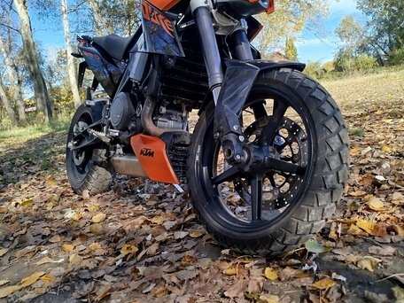 2010 KTM 690 Duke, оранжевый, 300000 рублей, вид 2