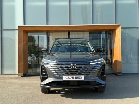 2025 Changan CS75 Plus III, серый, 4189900 рублей - вид 7