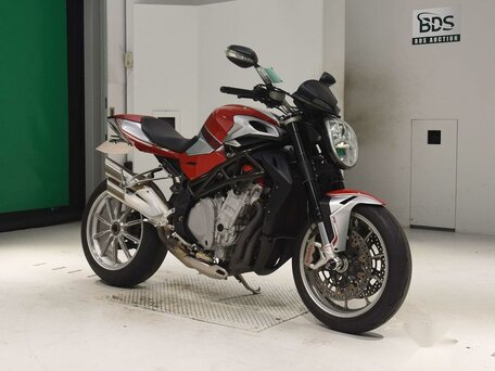 2014 MV Agusta Brutale 1090, красный, 719000 рублей, вид 3