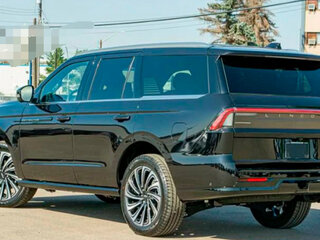 2026 Lincoln Navigator V, чёрный, 17198000 рублей, вид 3