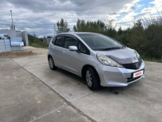 2013 Honda Fit II, серый, 890000 рублей, вид 2