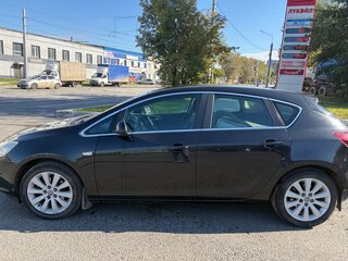 2010 Opel Astra J, чёрный, 745000 рублей, вид 5