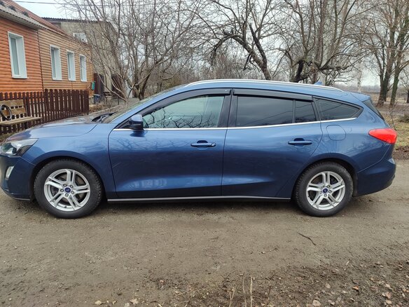 2020 Ford Focus IV, синий - вид 6