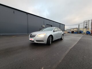 2010 Opel Insignia I, серебристый, 800000 рублей, вид 2
