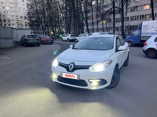 2014 Renault Fluence I Рестайлинг, белый, 850000 рублей, вид 1
