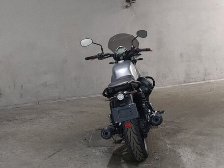 2022 Moto Guzzi V 7, серебристый, 550000 рублей, вид 4