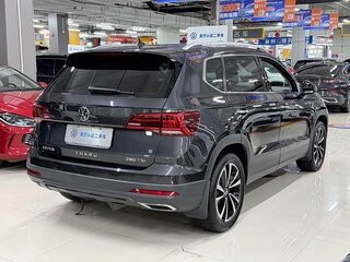 2022 Volkswagen Tharu I, чёрный, 1470000 рублей, вид 5