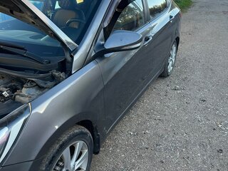2012 Hyundai Solaris I, чёрный, 665000 рублей, вид 5