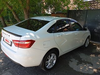 2017 Lada (ВАЗ) Vesta I, белый, 680000 рублей, вид 3