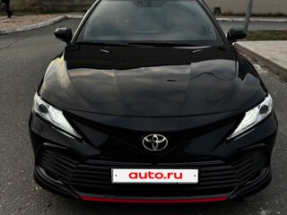 2021 Toyota Camry VIII (XV70) Рестайлинг, чёрный, 2800000 рублей, вид 3