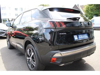 2023 Peugeot 3008 II Рестайлинг, чёрный, 2190000 рублей, вид 4
