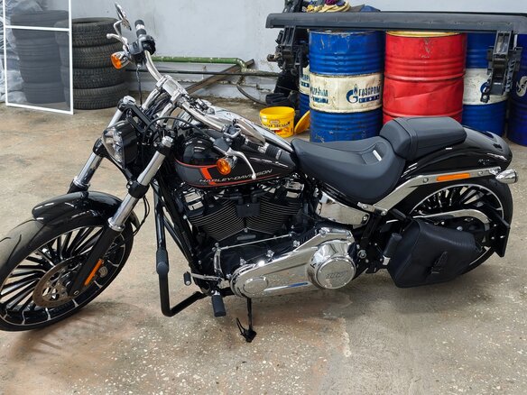 2023 Harley-Davidson Breakout, чёрный, 2600000 рублей