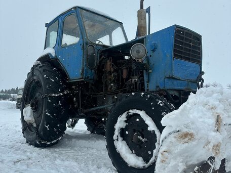 1977 ЮМЗ 6, синий, 150000 рублей, вид 1