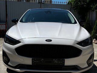 2019 Ford Fusion (North America) II Рестайлинг, белый, 1650000 рублей, вид 4