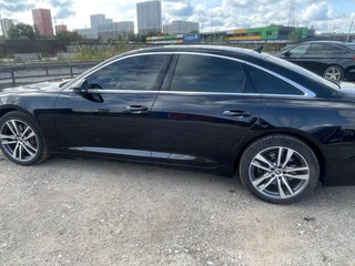 2020 Audi A6 45 TDI V (C8), чёрный, 4200000 рублей, вид 4