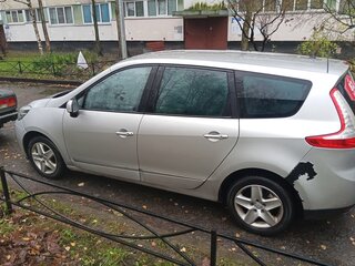 2015 Renault Scenic Grand III Рестайлинг 2, серебристый, 1100000 рублей, вид 5