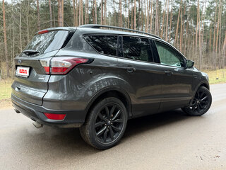 2017 Ford Escape III Рестайлинг, серый, 1110425 рублей, вид 3