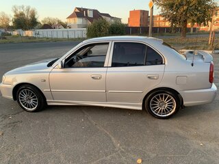 2009 Hyundai Accent ТагАЗ II, серебристый, 450000 рублей, вид 2