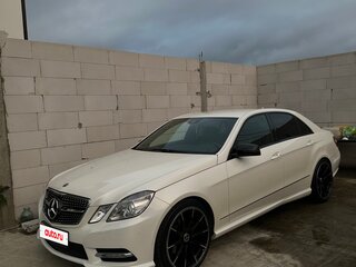 2012 Mercedes-Benz E-Класс 200 7G-Tronic IV (W212, S212, C207), белый, 1850000 рублей, вид 2
