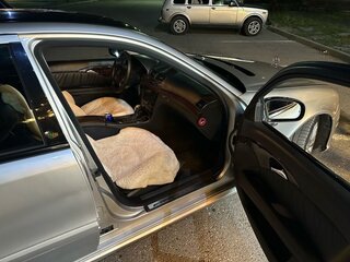 2004 Mercedes-Benz E-Класс 320 III (W211, S211), серебристый, 1000000 рублей, вид 5