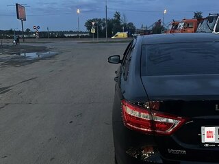 2021 Lada (ВАЗ) Vesta I, чёрный, 910000 рублей, вид 4