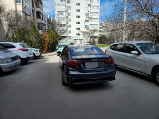 2021 Kia K3 II Рестайлинг, серый, 2180000 рублей, вид 4