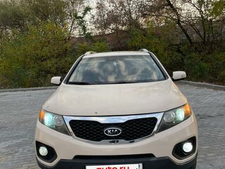 2011 Kia Sorento II, бежевый, 1400000 рублей, вид 2
