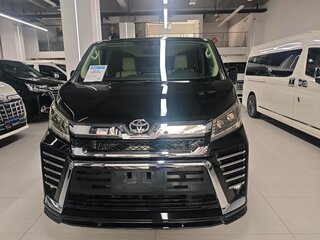 2024 Toyota HiAce H300, белый, 12535678 рублей, вид 2