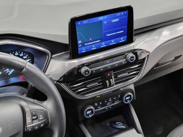 2020 Ford Kuga III, серый, 1819000 рублей - вид 9