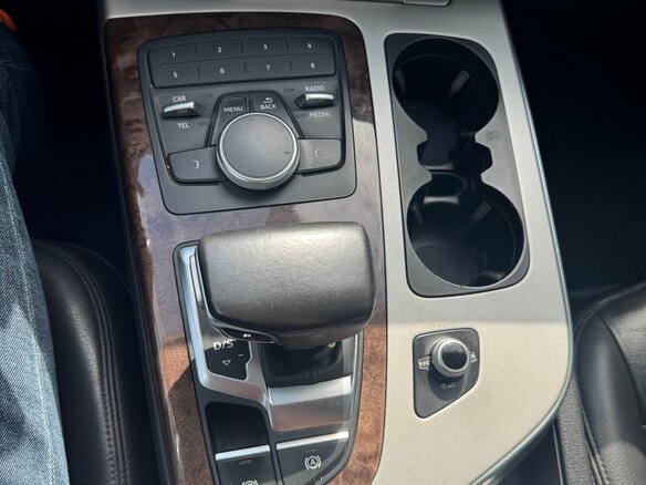 2015 Audi Q7 II (4M), серый, 2400000 рублей - вид 12