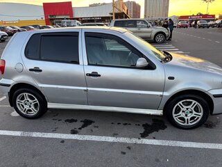 2001 Volkswagen Polo III Рестайлинг, серебристый, 150000 рублей, вид 3