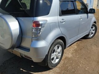 2010 Toyota Rush I, серебристый, 850000 рублей, вид 5