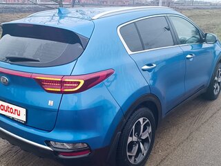 2019 Kia Sportage IV Рестайлинг, синий, 2100000 рублей, вид 4