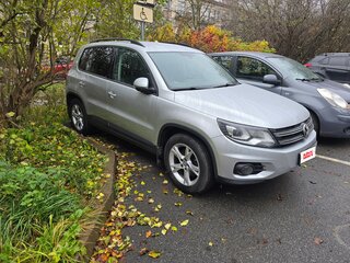 2015 Volkswagen Tiguan I Рестайлинг, серебристый, 1530000 рублей, вид 5