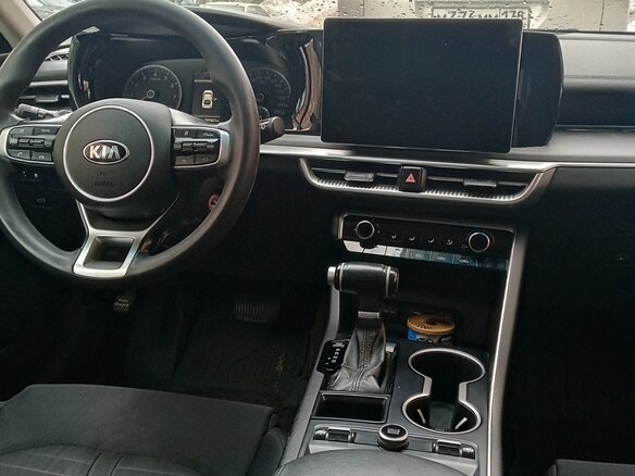 2020 Kia K5 III, белый, 2000000 рублей - вид 6
