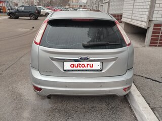 2008 Ford Focus II Рестайлинг, серебристый, 445000 рублей, вид 3