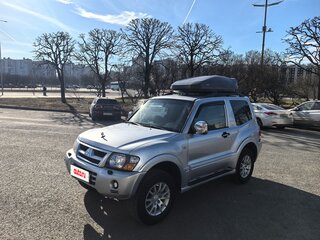 2003 Mitsubishi Pajero III Рестайлинг, серебристый, 1200000 рублей, вид 3