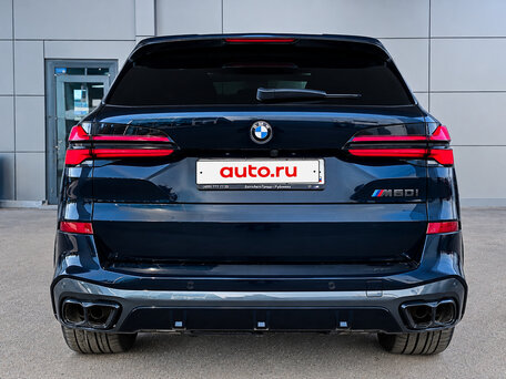 2024 BMW X5 M60i IV (G05/G18) Рестайлинг, синий, 14790000 рублей, вид 3