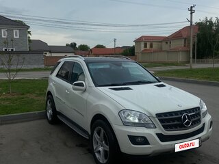 2008 Mercedes-Benz M-Класс 320 II (W164), белый, 1600000 рублей, вид 2