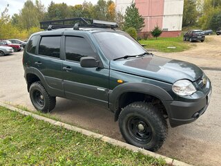2010 Chevrolet Niva I Рестайлинг, серый, 600000 рублей, вид 3