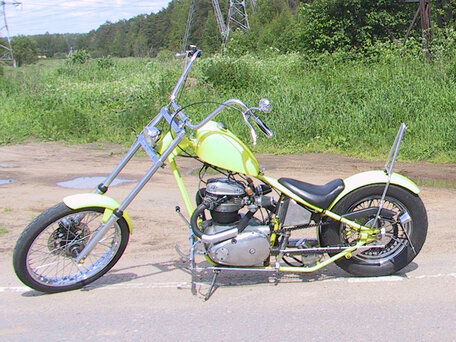 1968 Harley-Davidson Sportster 883, жёлтый, 1800000 рублей, вид 5