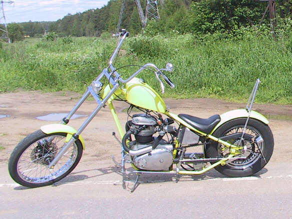 1968 Harley-Davidson Sportster 883, жёлтый, 1800000 рублей - вид 4