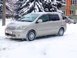 2005 Toyota Raum II, серый, 599000 рублей, вид 4