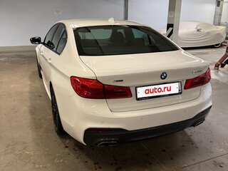 2019 BMW 5 серии 530i xDrive VII (G30/G31/G38), белый, 4500000 рублей, вид 3