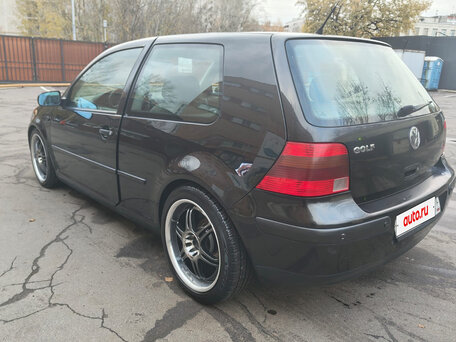 2002 Volkswagen Golf IV, чёрный, 284000 рублей, вид 2