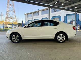 2019 Skoda Octavia III (A7) Рестайлинг, белый, 1549000 рублей, вид 2