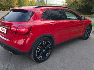 2018 Mercedes-Benz GLA 250 I (X156) Рестайлинг, красный, 3400000 рублей, вид 4